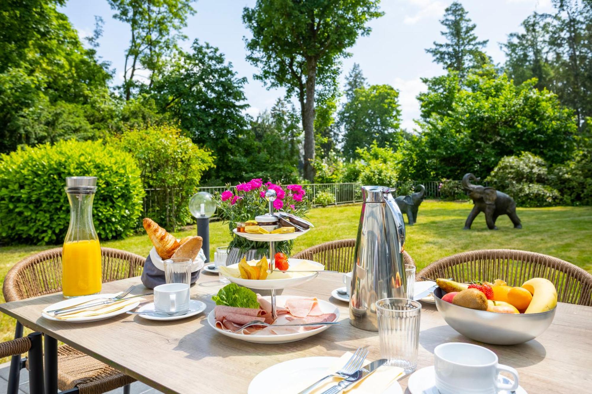 Concorde Hotel Viktoria Kronberg im Taunus Exterior foto